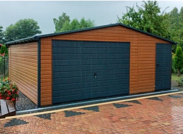 garaż blaszany 6x6m